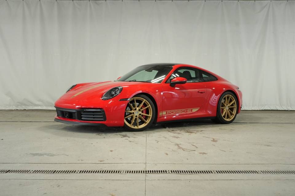 2020 Porsche 911 Carrera S Coupe RWD