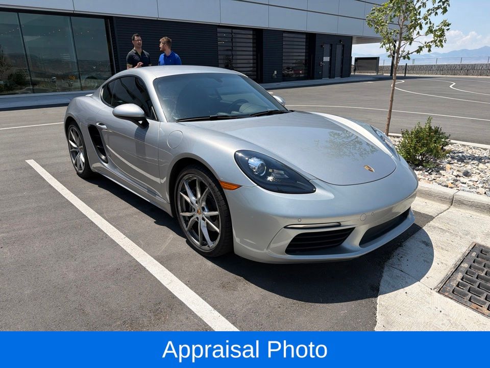 2019 Porsche 718 Cayman RWD