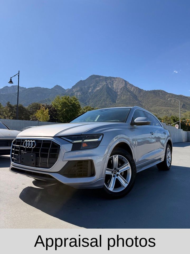 2021 Audi Q8 quattro Premium 55 TFSI