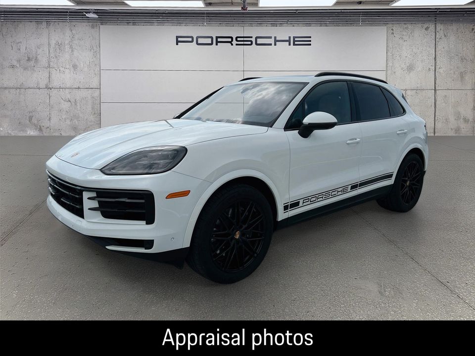 2025 Porsche Cayenne AWD