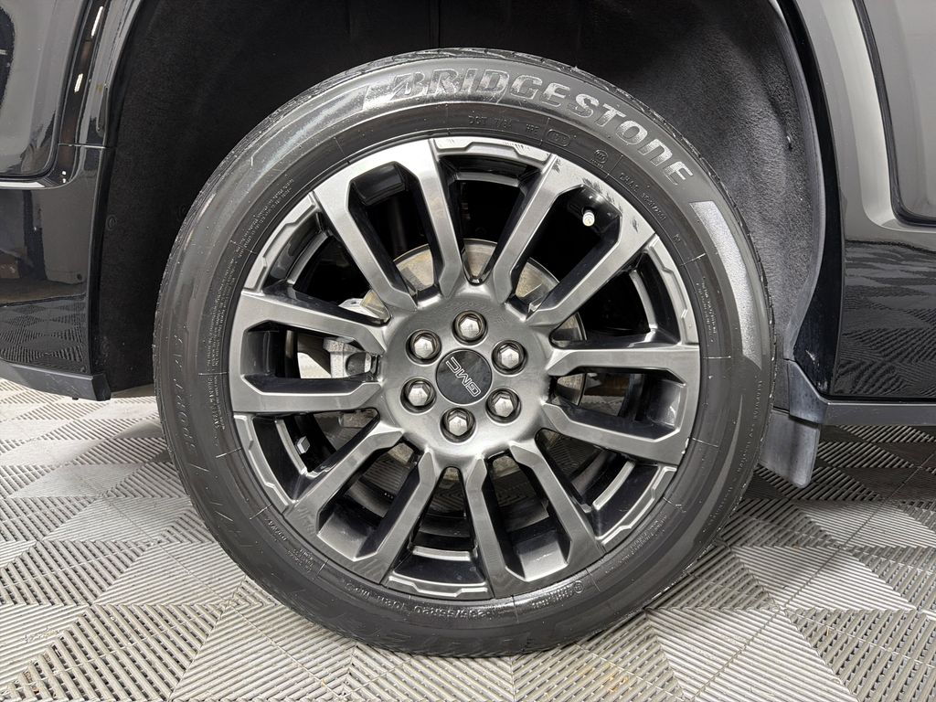 used 2023 GMC Acadia car, priced at $40,988