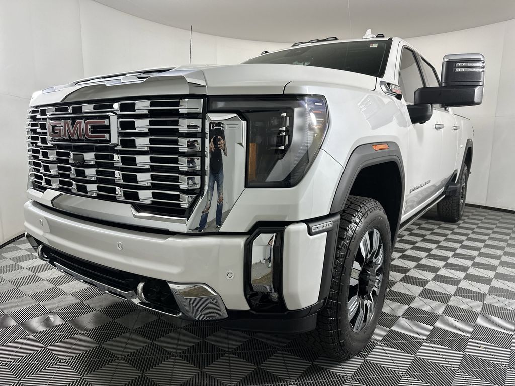 new 2025 GMC Sierra 2500HD car, priced at $87,090