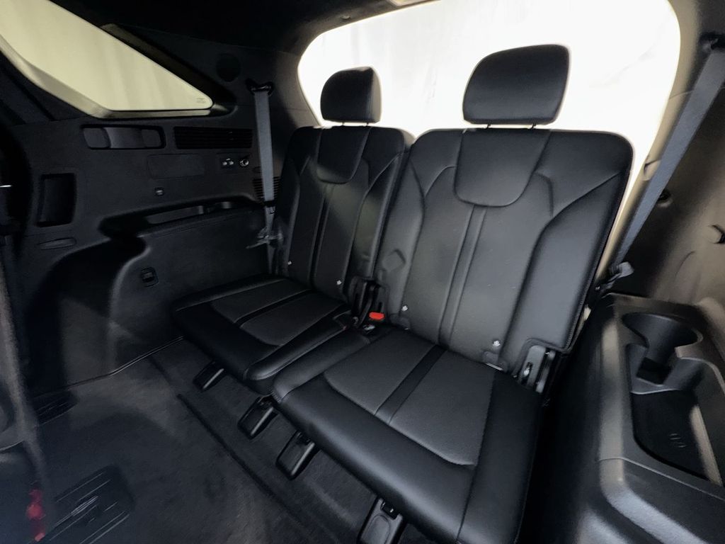 new 2025 Kia Sorento car, priced at $45,735