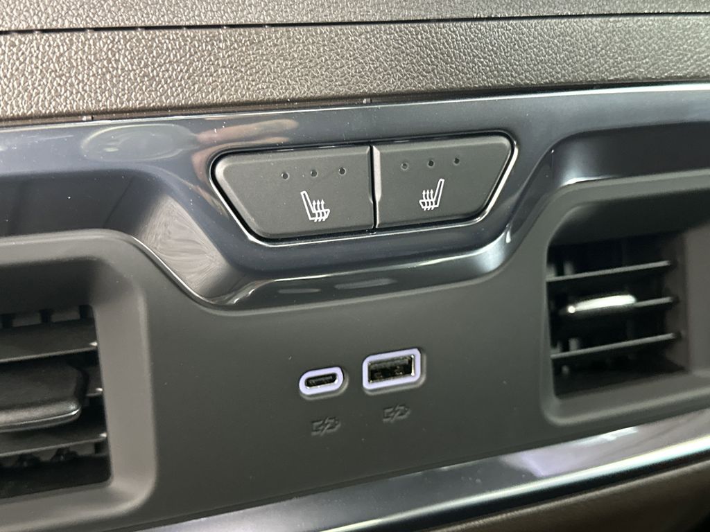 new 2025 GMC Sierra 2500HD car, priced at $85,634