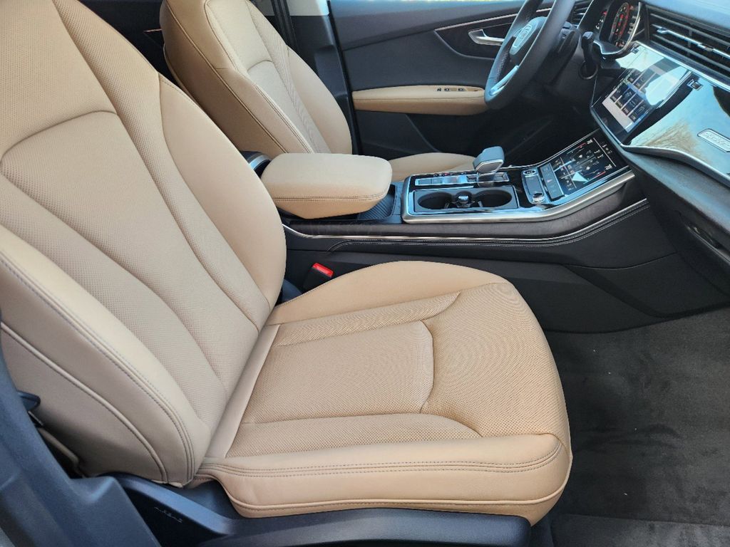 new 2025 Audi Q8 car, priced at $86,615