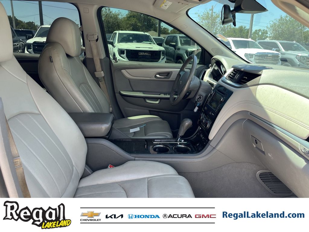 used 2017 Chevrolet Traverse car, priced at $16,194