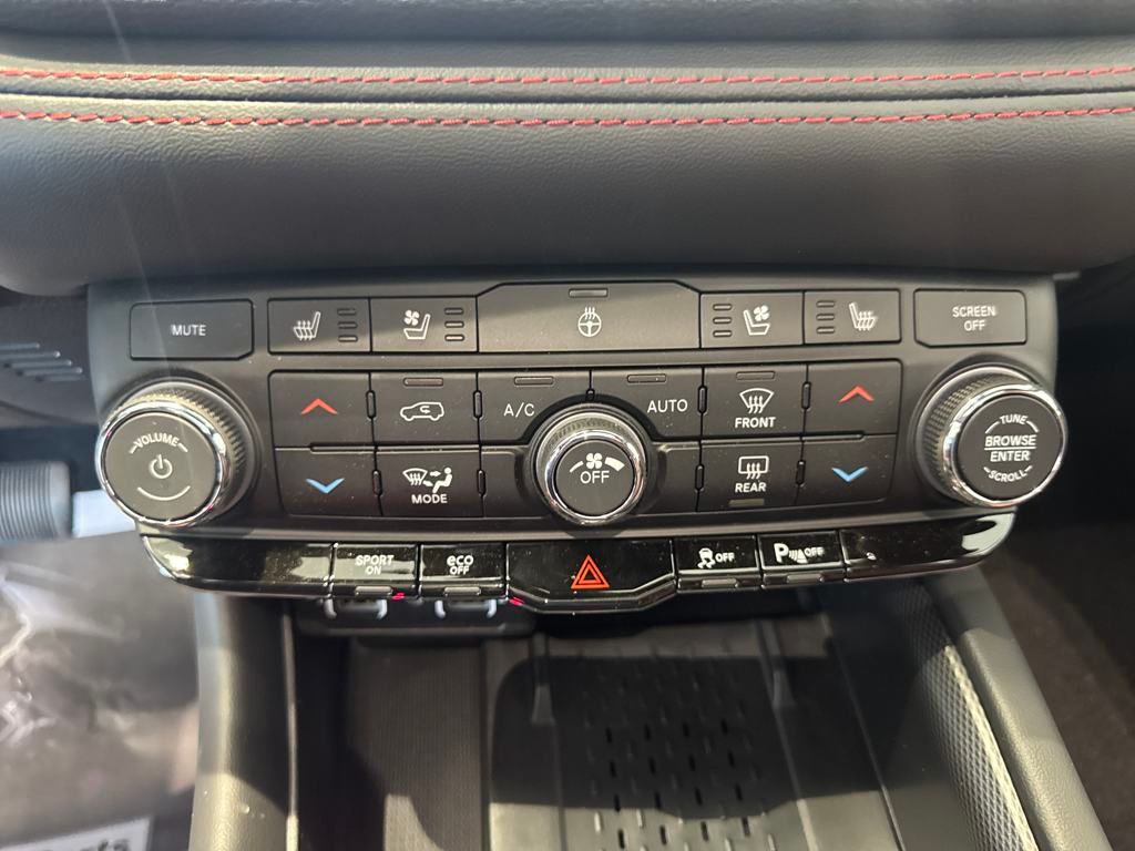 new 2025 Dodge Durango car, priced at $52,298