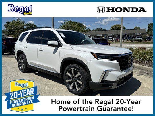 new 2025 Honda Pilot car, priced at $49,405