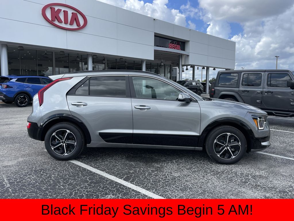 new 2025 Kia Niro car, priced at $30,479
