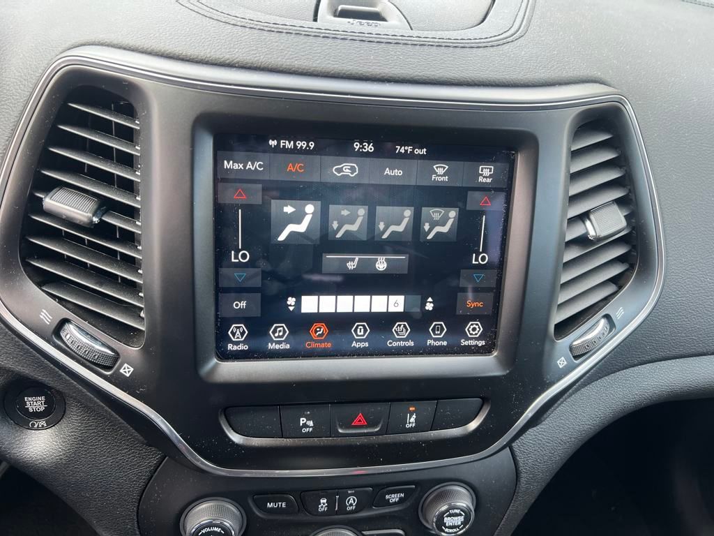 used 2021 Jeep Cherokee car, priced at $23,800