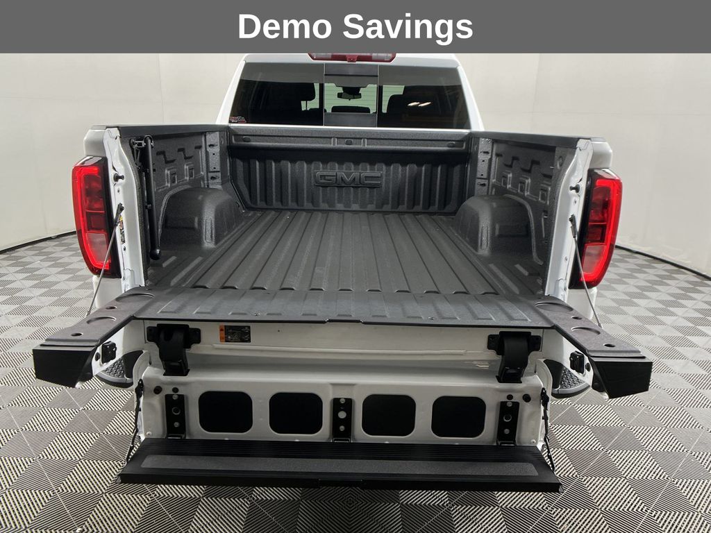 new 2025 GMC Sierra 1500 car, priced at $58,230