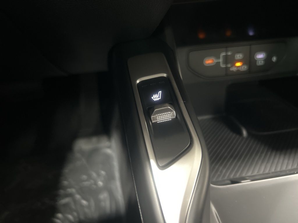 new 2025 Kia Sorento car, priced at $39,010