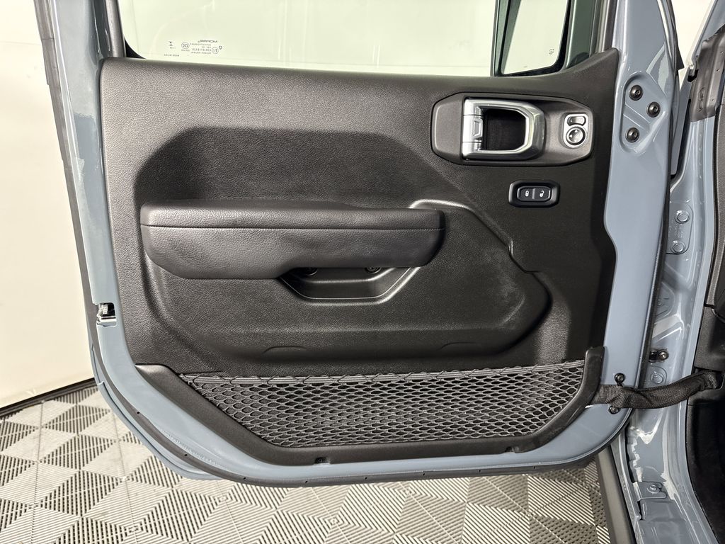 used 2024 Jeep Gladiator car, priced at $42,988