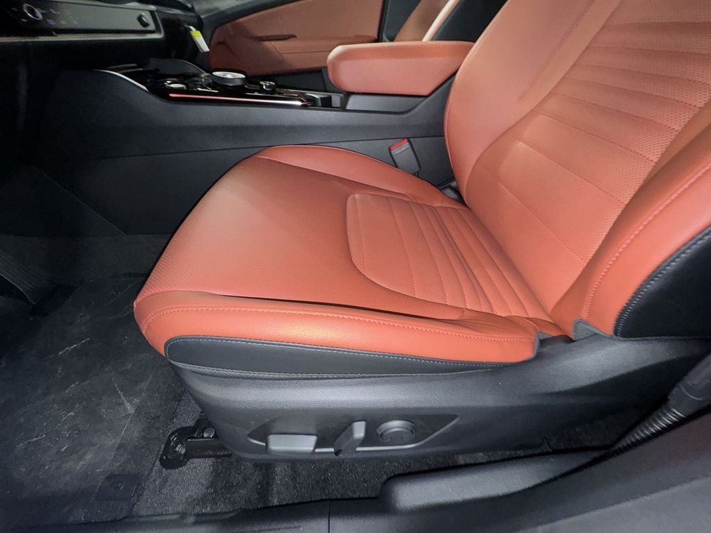 new 2025 Kia Sportage Hybrid car, priced at $39,274
