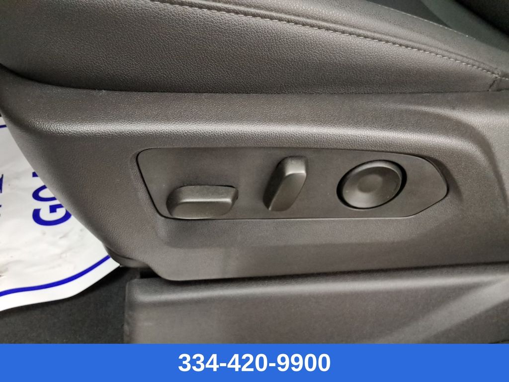 used 2025 Chevrolet Silverado 1500 car, priced at $55,252