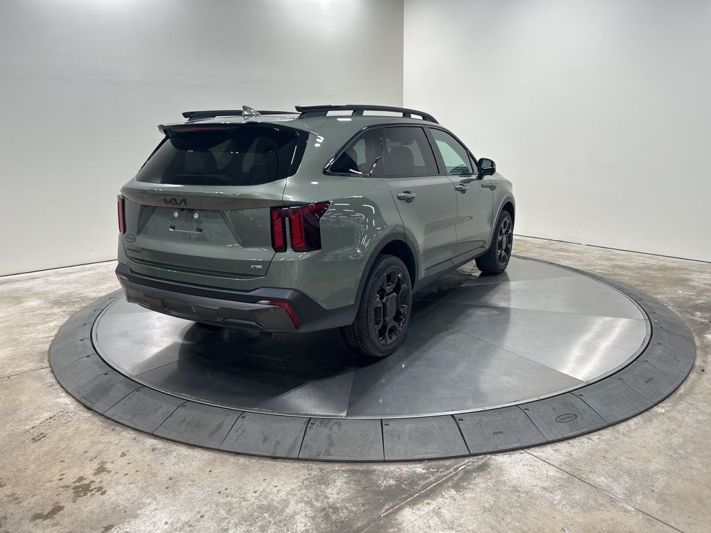 new 2025 Kia Sorento car, priced at $40,122