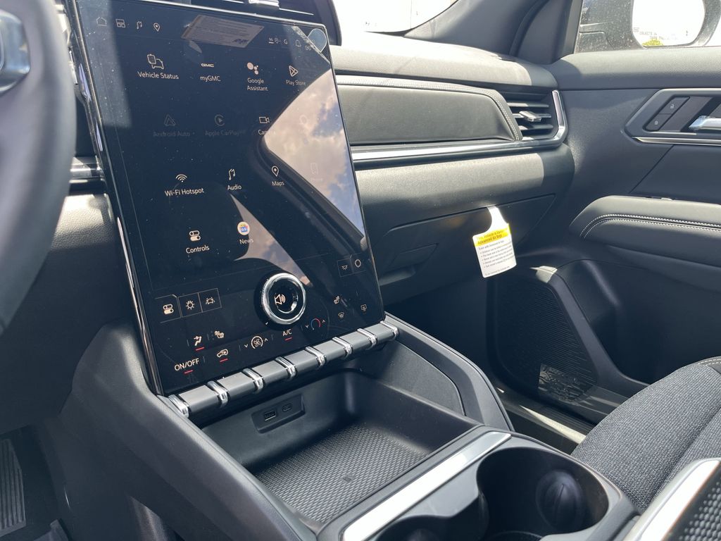 new 2026 GMC Terrain car, priced at $32,085