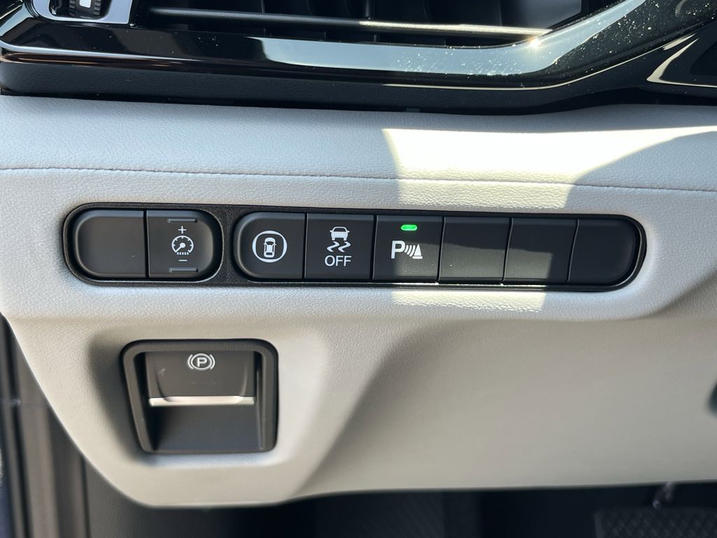 new 2025 Acura MDX car, priced at $60,150