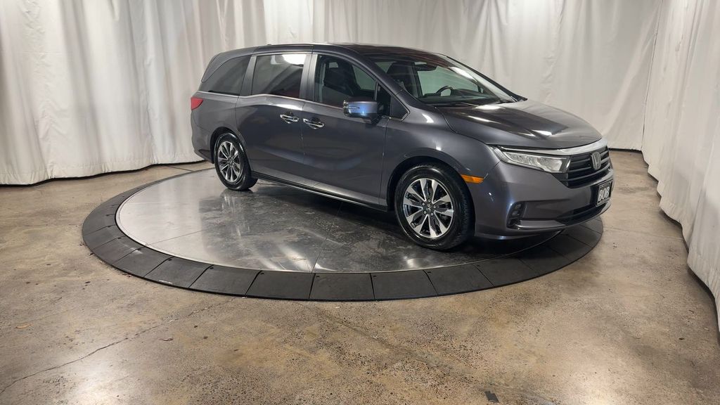 used 2023 Honda Odyssey car, priced at $34,304