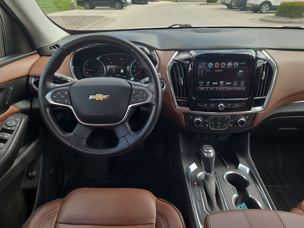 used 2019 Chevrolet Traverse car, priced at $22,402