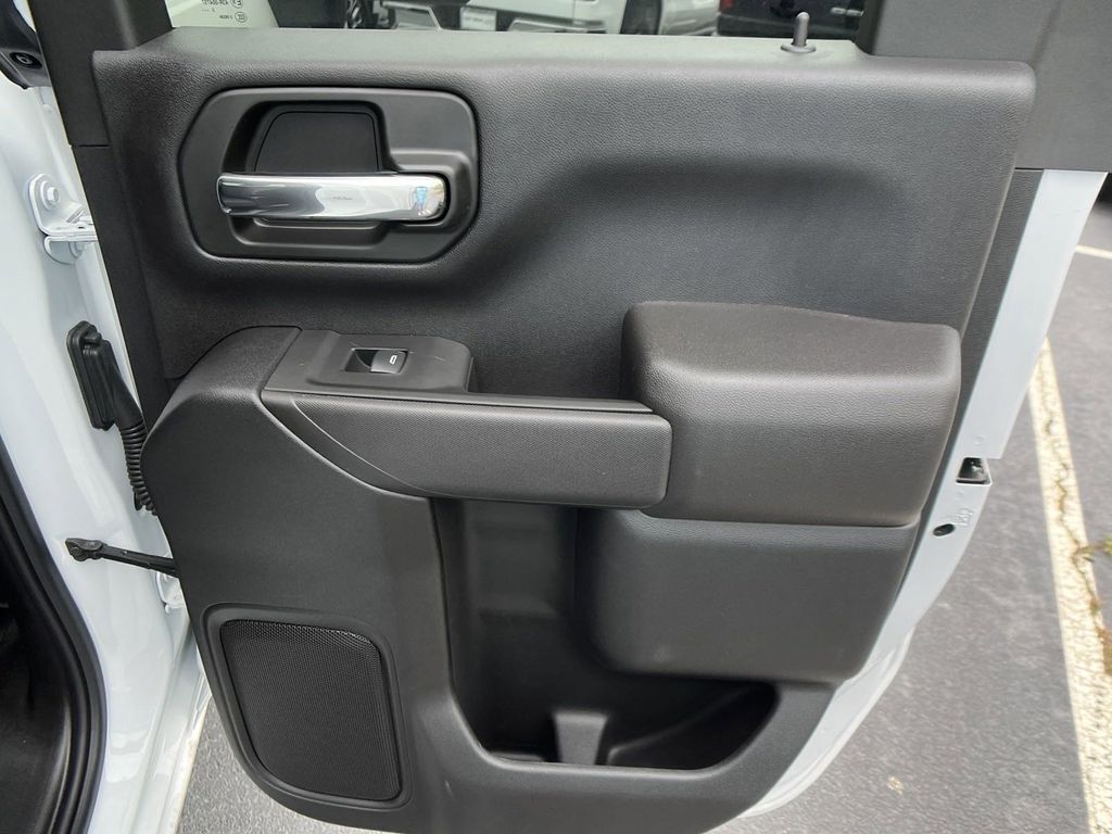 new 2024 GMC Sierra 2500HD car, priced at $47,978