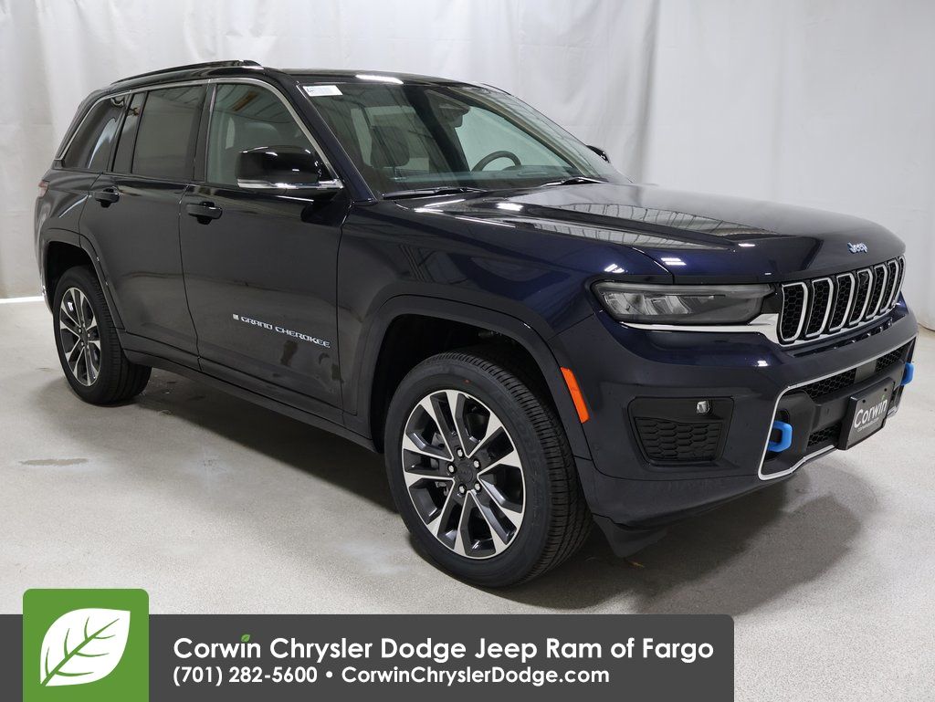 new 2024 Jeep Grand Cherokee car, priced at $75,015