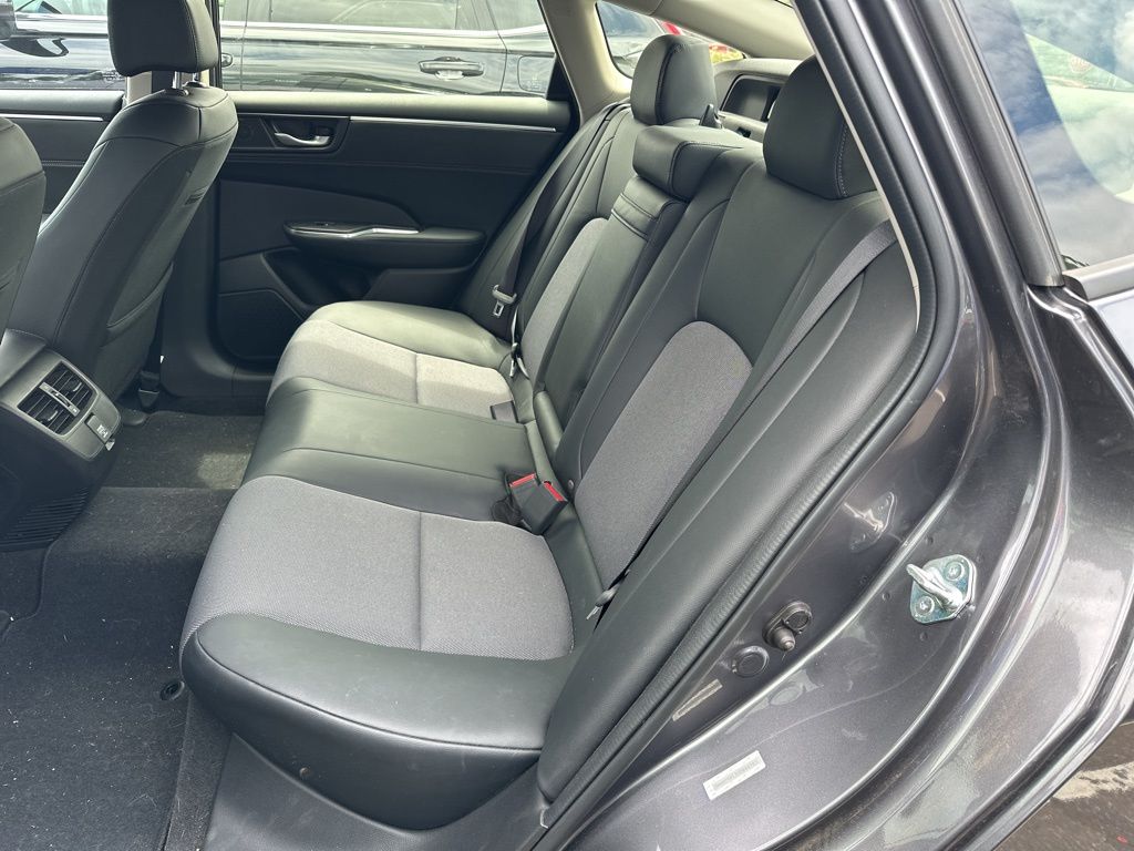 used 2020 Honda Clarity Plug-In Hybrid car, priced at $25,983
