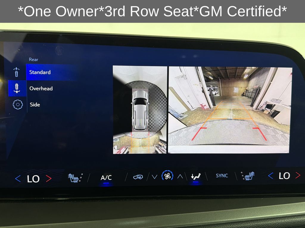 used 2024 Chevrolet Traverse car, priced at $33,333