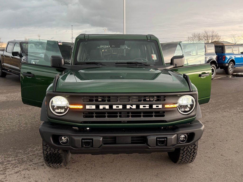 new 2024 Ford Bronco car, priced at $46,572