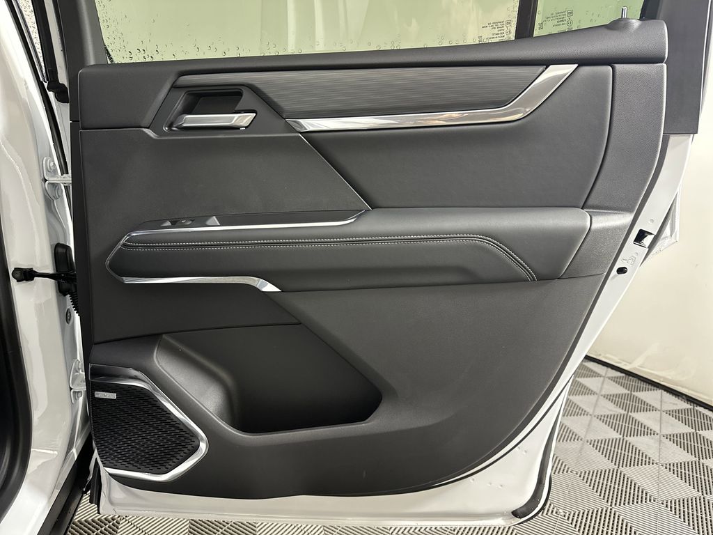 new 2025 GMC Acadia car, priced at $44,930