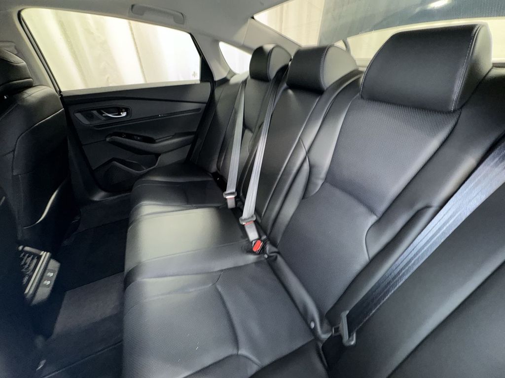 new 2025 Honda Accord Hybrid car, priced at $40,450