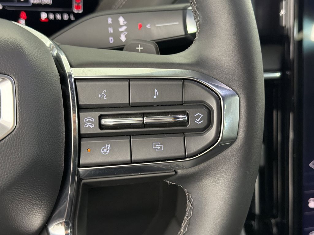 used 2025 GMC Yukon XL car, priced at $83,990