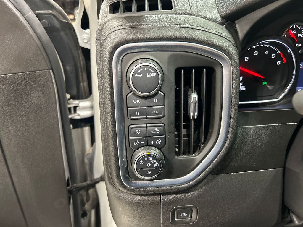 used 2021 Chevrolet Silverado 1500 car, priced at $31,960