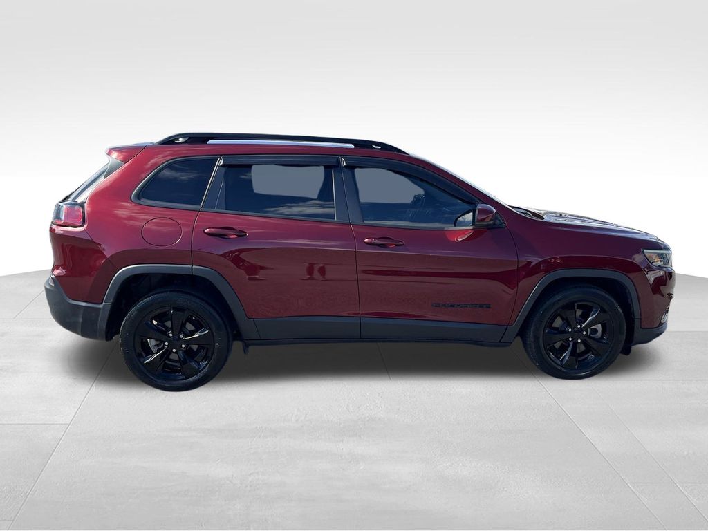 used 2021 Jeep Cherokee car, priced at $18,789