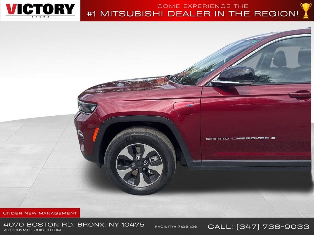 used 2023 Jeep Grand Cherokee car, priced at $22,119