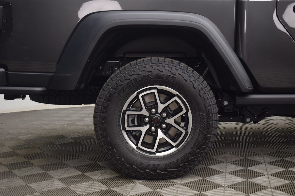 new 2025 Jeep Gladiator car, priced at $49,005