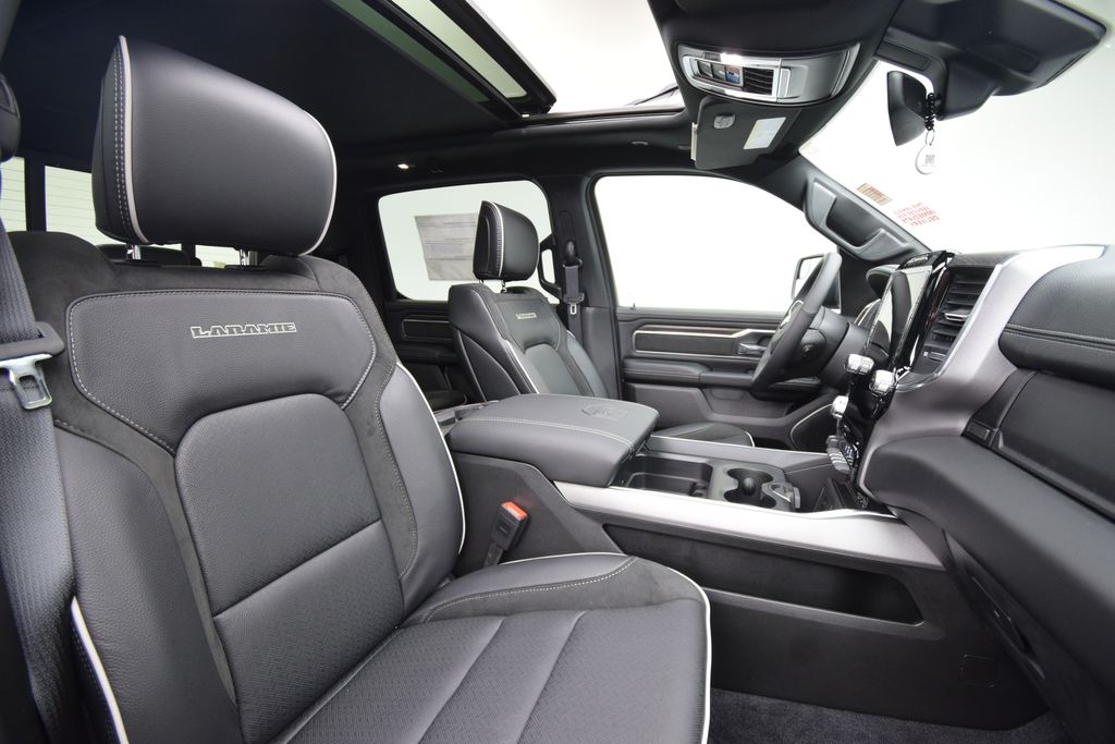 new 2026 Ram 1500 car, priced at $61,689