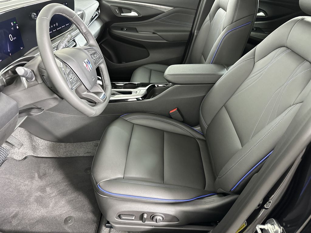 new 2025 Buick Envista car, priced at $29,570