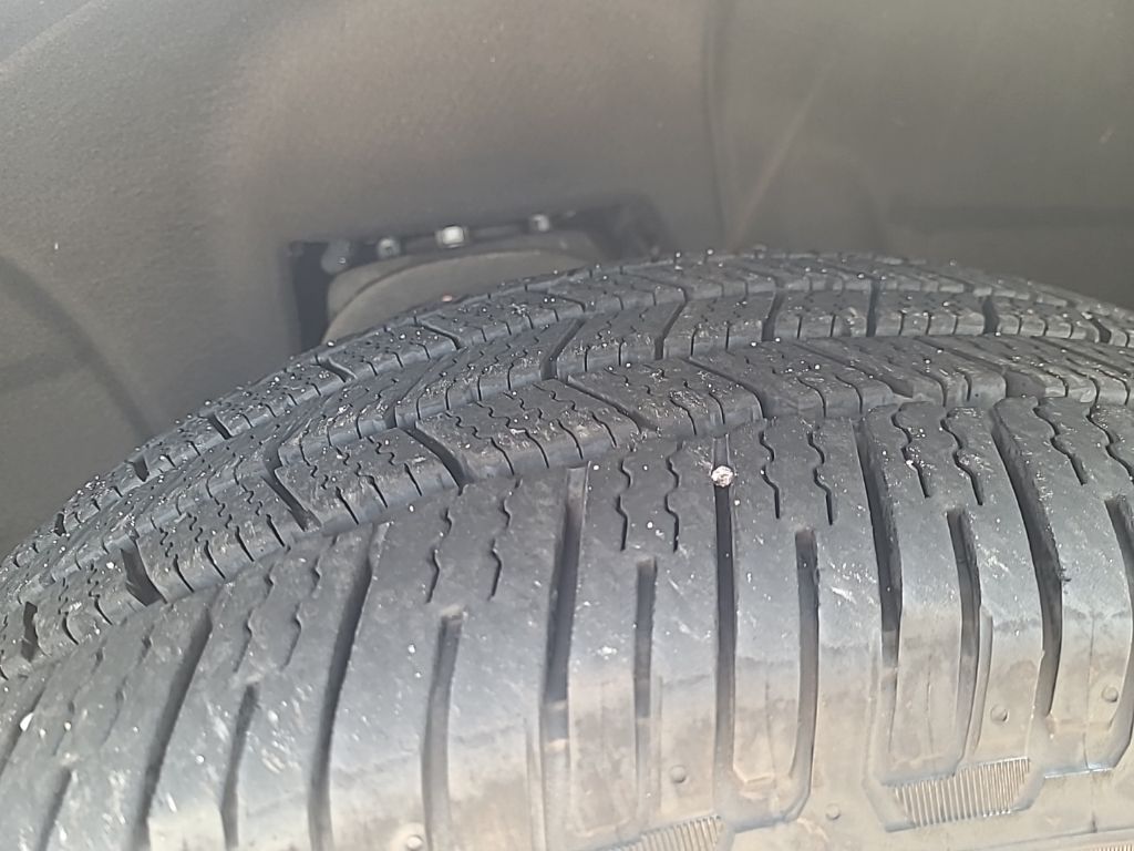 used 2018 GMC Yukon XL car, priced at $24,872