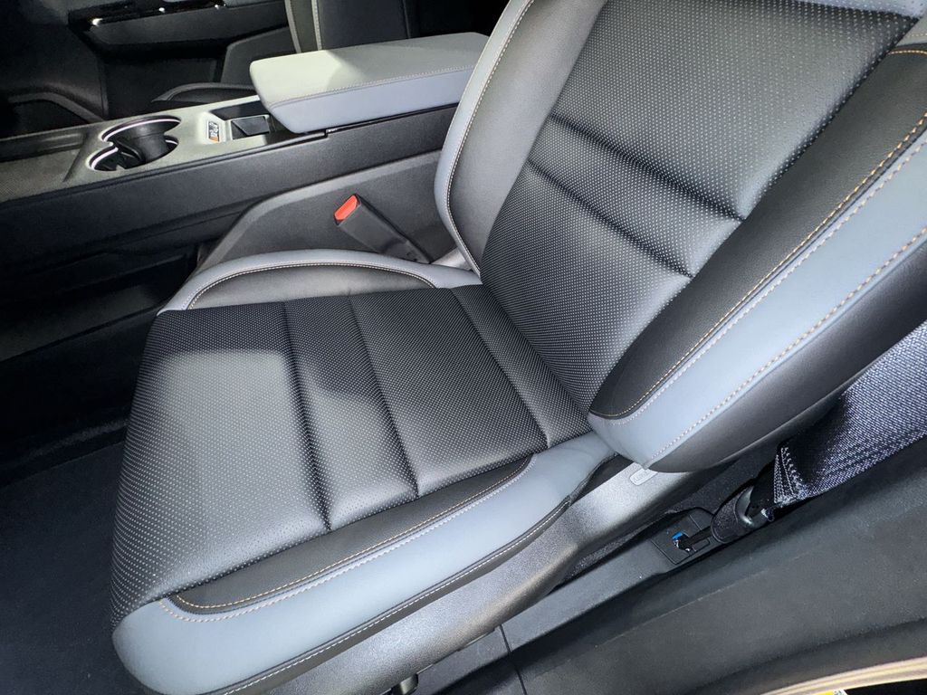 new 2025 Honda Prologue car, priced at $59,805
