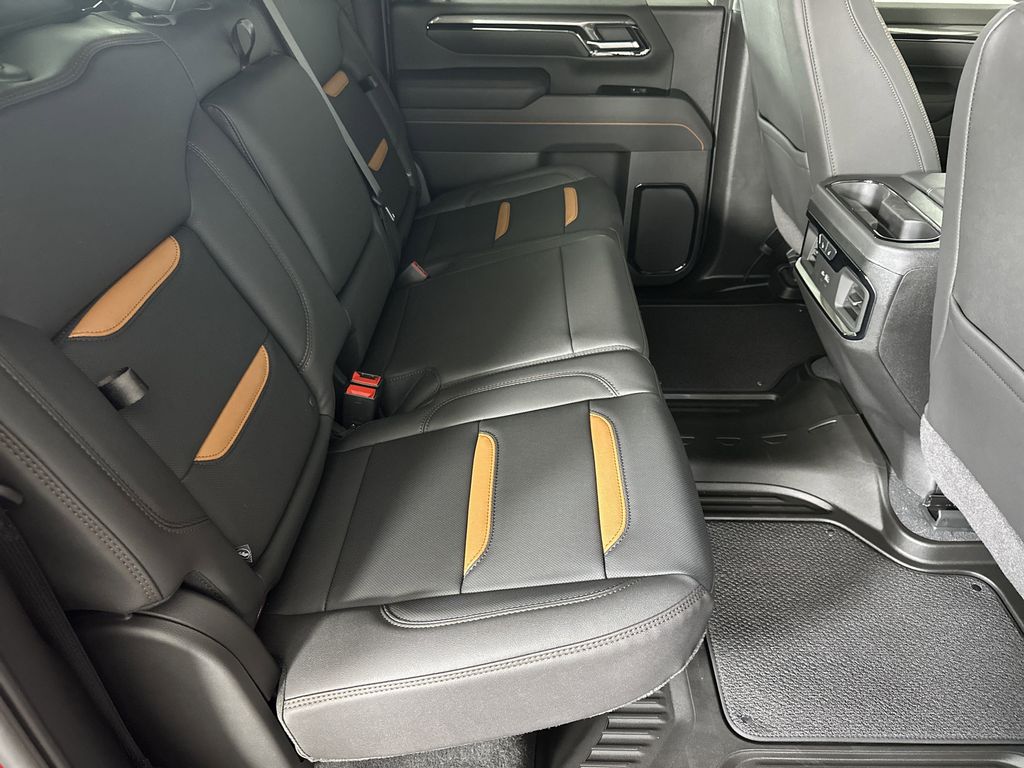 new 2025 GMC Sierra 2500HD car, priced at $87,284