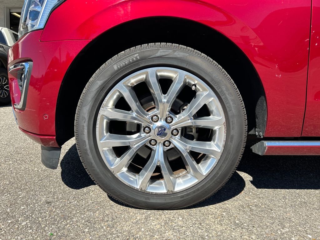 used 2019 Ford Expedition car, priced at $27,690