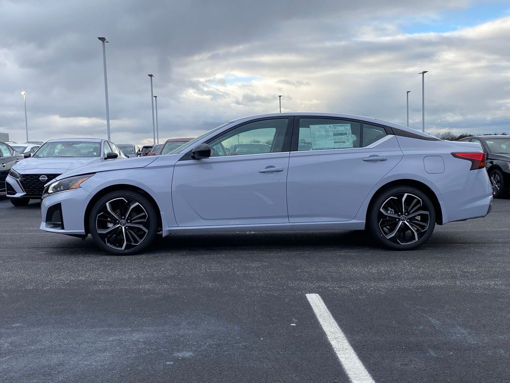 new 2025 Nissan Altima car, priced at $32,701