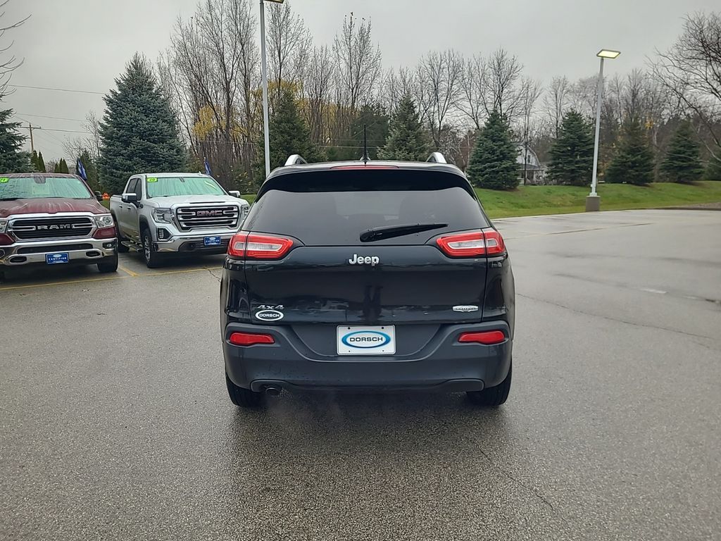 used 2014 Jeep Cherokee car, priced at $11,192