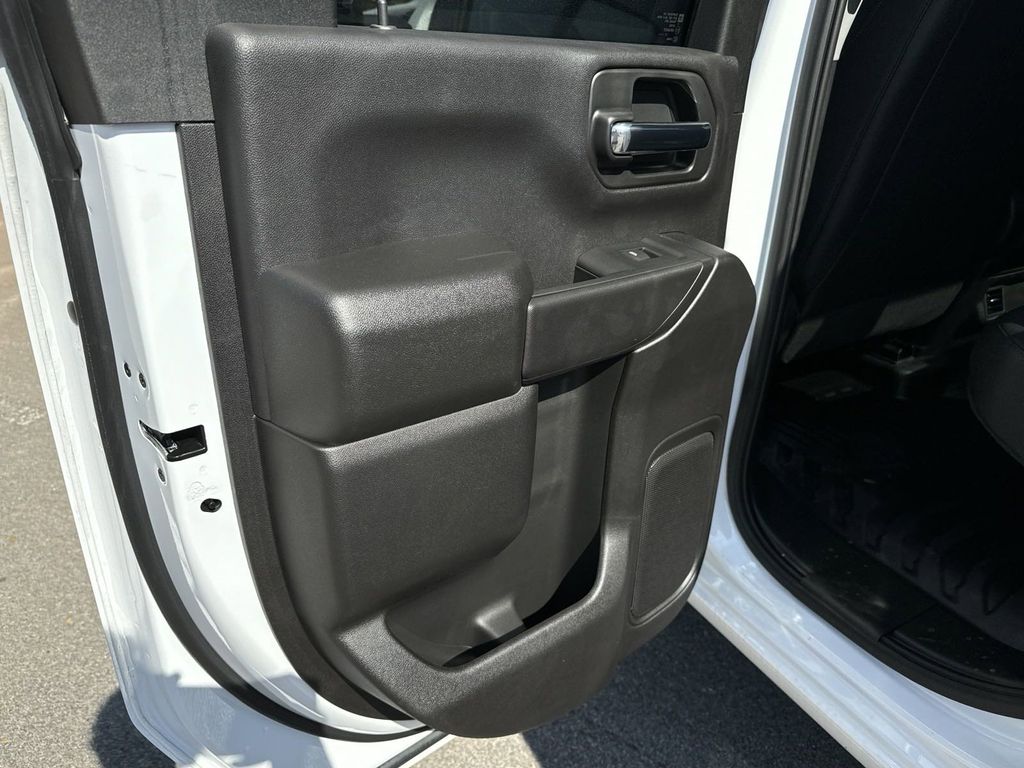 new 2024 GMC Sierra 2500HD car, priced at $44,728
