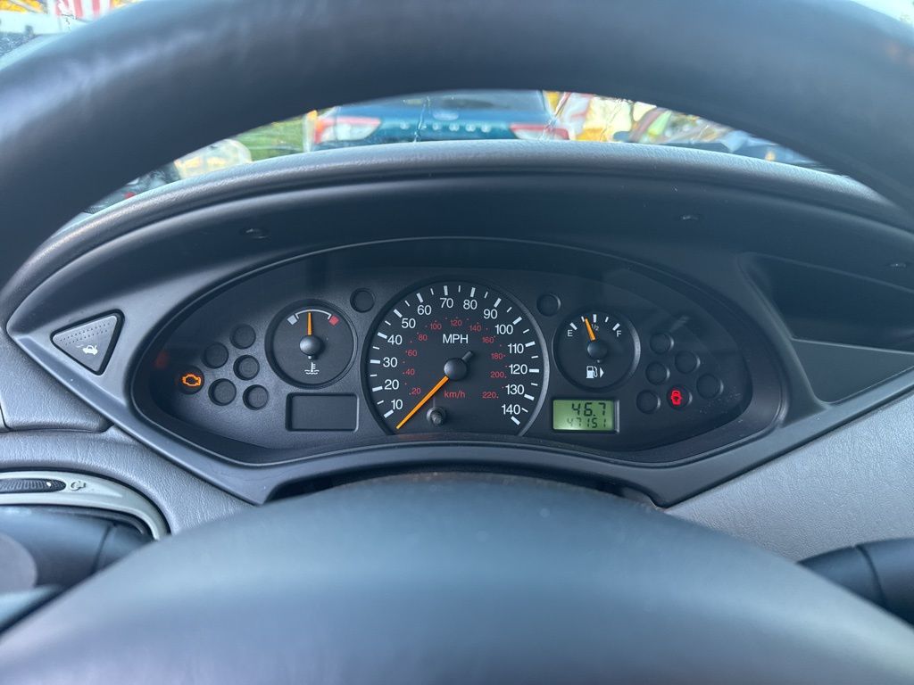 used 2003 Ford Focus car, priced at $5,900