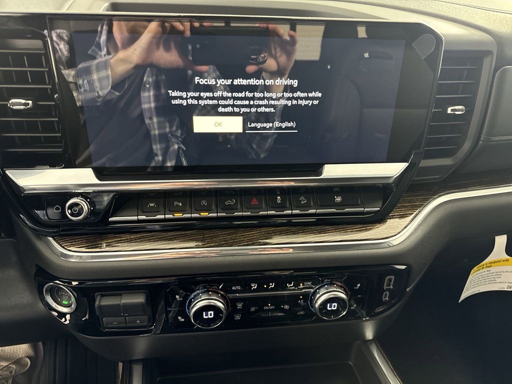new 2025 GMC Sierra 1500 car, priced at $61,430