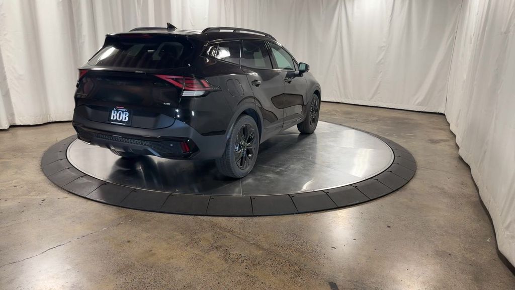new 2025 Kia Sportage Plug-In Hybrid car, priced at $45,042