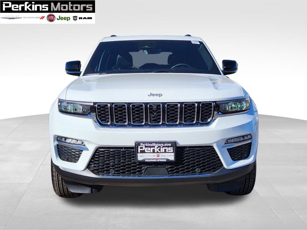 new 2025 Jeep Grand Cherokee car, priced at $48,399