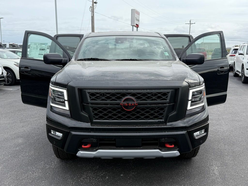 new 2024 Nissan Titan car, priced at $48,325